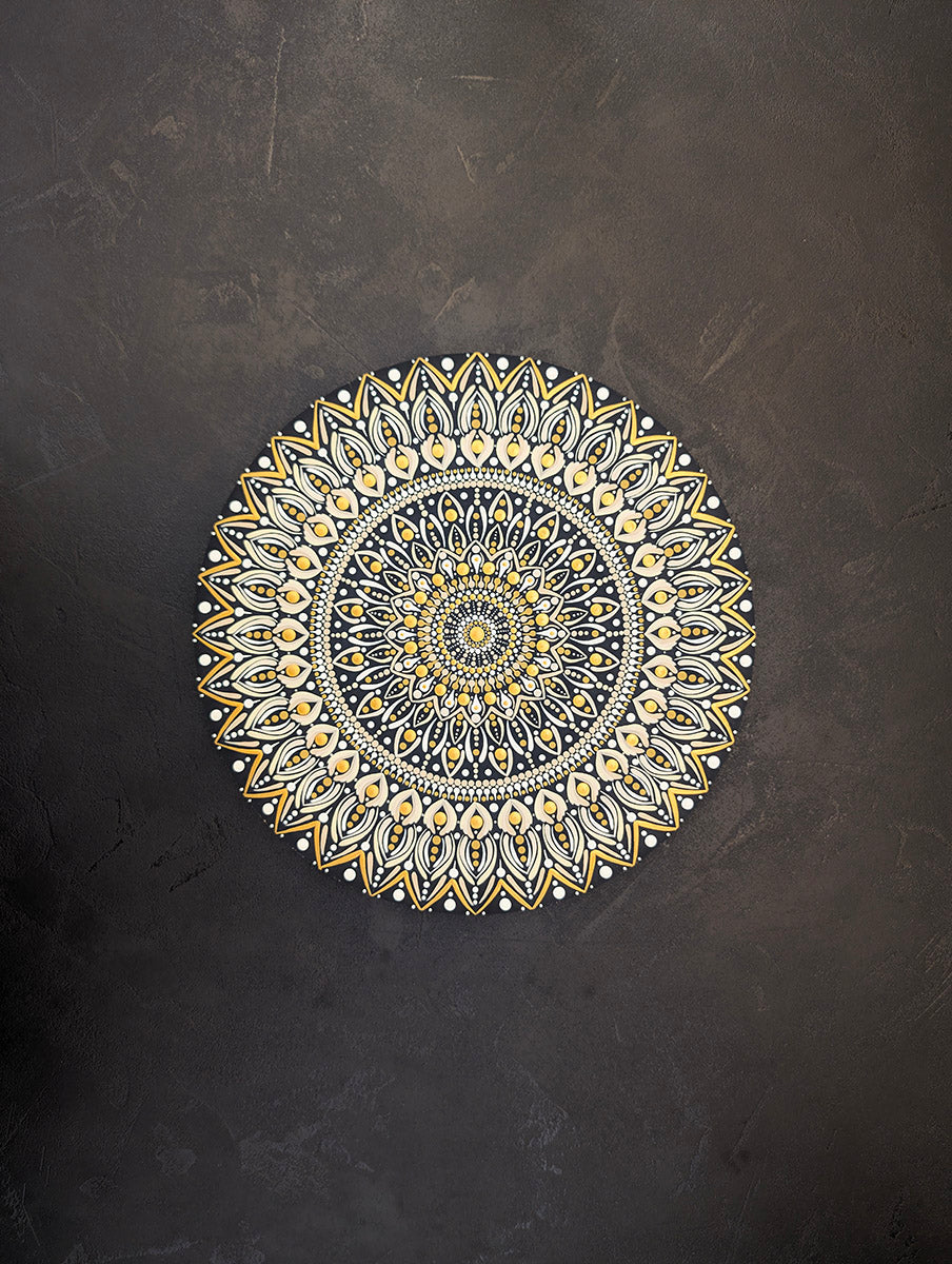 TRADITIONAL SYMMETRY